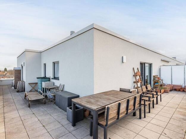 Penthouse zur Miete 2.400 € 3 Zimmer 142 m² 4. Geschoss frei ab 01.09.2026 Junkersdorf Lindenthal 50858