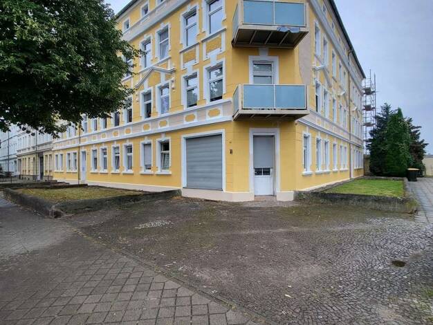 Mehrfamilienhaus zum Kauf als Kapitalanlage geeignet 1.800.000 € 1 Zimmer 1.575 m² 947 m² Grundstück Sudenburg Sudenburg 39112