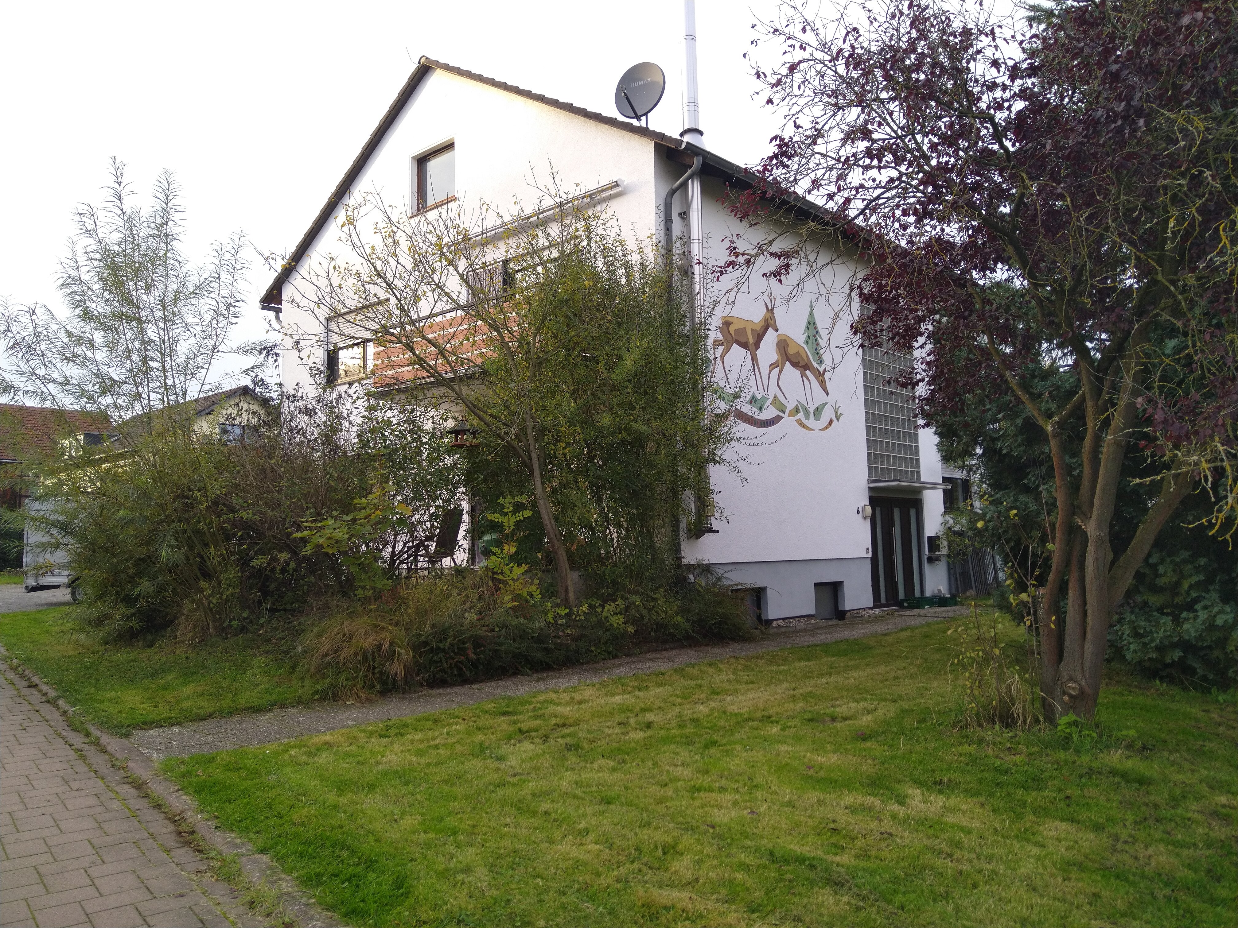 Mehrfamilienhaus zum Kauf provisionsfrei 354.000 € 8,5 Zimmer 191 m²<br/>Wohnfläche 1.702 m²<br/>Grundstück ab sofort<br/>Verfügbarkeit Niedenstein Niedenstein 34305