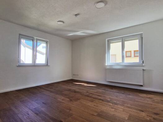 Wohnung zur Miete 1.450 € 4 Zimmer 90 m² Geschoss EG/3 frei ab 01.01.2027 Stadtmitte Esslingen am Neckar 73728