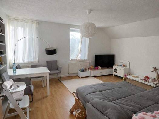 Wohnung zur Miete 550 € 4 Zimmer 106 m² 1. Geschoss frei ab 01.03.2026 Am Zementwerk 2 Unterwellenborn 07333