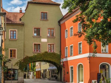 Wohnung zum Kauf - Erstbezug provisionsfrei 395.000 € 3 Zimmer 76,2 m² 1. Geschoss frei ab sofort Erhardstraße 3 Weiden Weiden in der Oberpfalz 92637