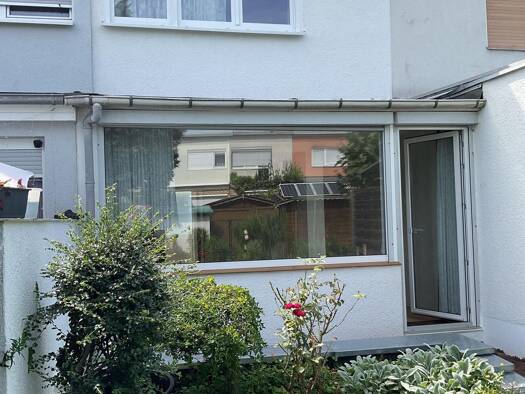 Reihenmittelhaus zum Kauf 295.000 € 3 Zimmer 65 m² 120 m² Grundstück Frankfurt 60488