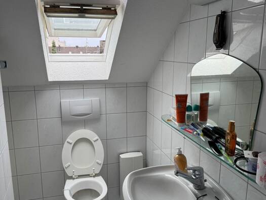 Wohnung zur Miete 465 € 2 Zimmer 50 m² Geschoss -4/4 frei ab sofort Cracau Krefeld 47799