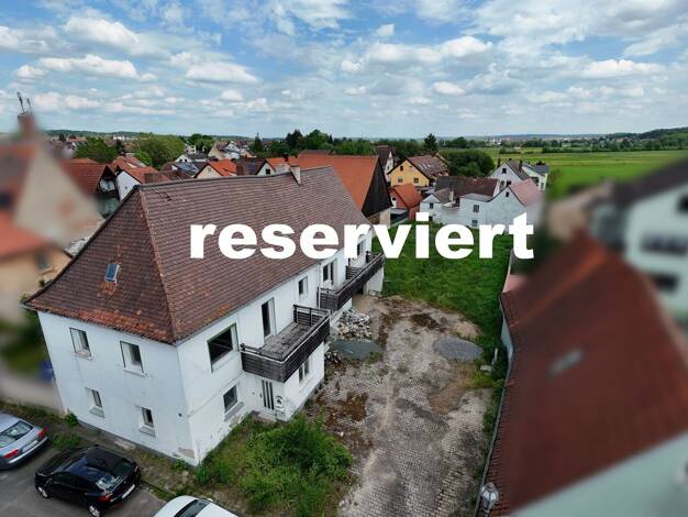 Mehrfamilienhaus zum Kauf 389.000 € 7 Zimmer 210 m² 924 m² Grundstück frei ab sofort Höchstadt Höchstadt a.d.Aisch 91315