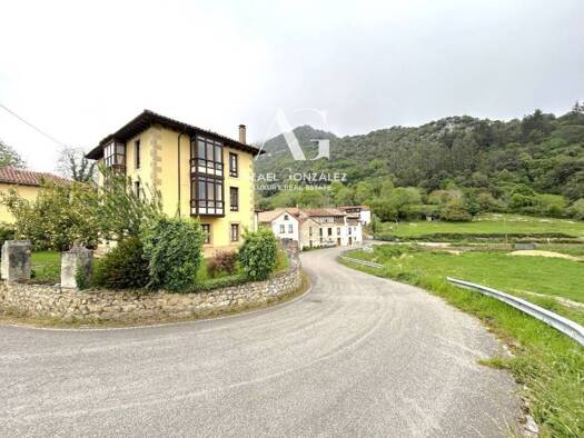 Villa zum Kauf 370.000 € 7 Zimmer 418 m² Peñamellera Baja 33579