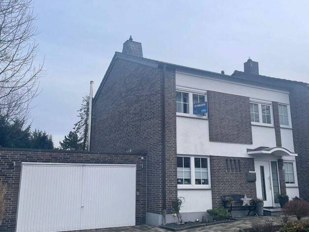 Reihenendhaus zum Kauf 395.000 € 6 Zimmer 132 m² 318 m² Grundstück Geilenkirchen 52511