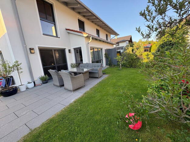 Doppelhaushälfte zur Miete 3.200 € 4 Zimmer 170 m² 270 m² Grundstück frei ab 01.10.2025 Blombergstr. 4 Bad Tölz Bad Tölz 83646