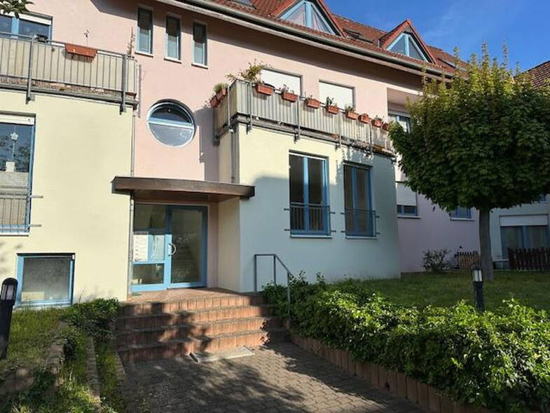 Wohnung zur Miete 260 € 2 Zimmer 65 m² EG Fleischhauer Straße 8 Aschersleben Aschersleben 06449