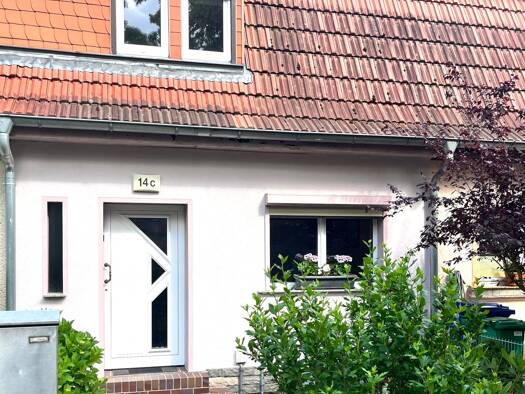 Haus zum Kauf 299.000 € 3 Zimmer 75 m² 296 m² Grundstück frei ab sofort Königs Wusterhausen 15711