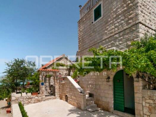 Haus zum Kauf 795.000 € 7 Zimmer 287 m² Omis