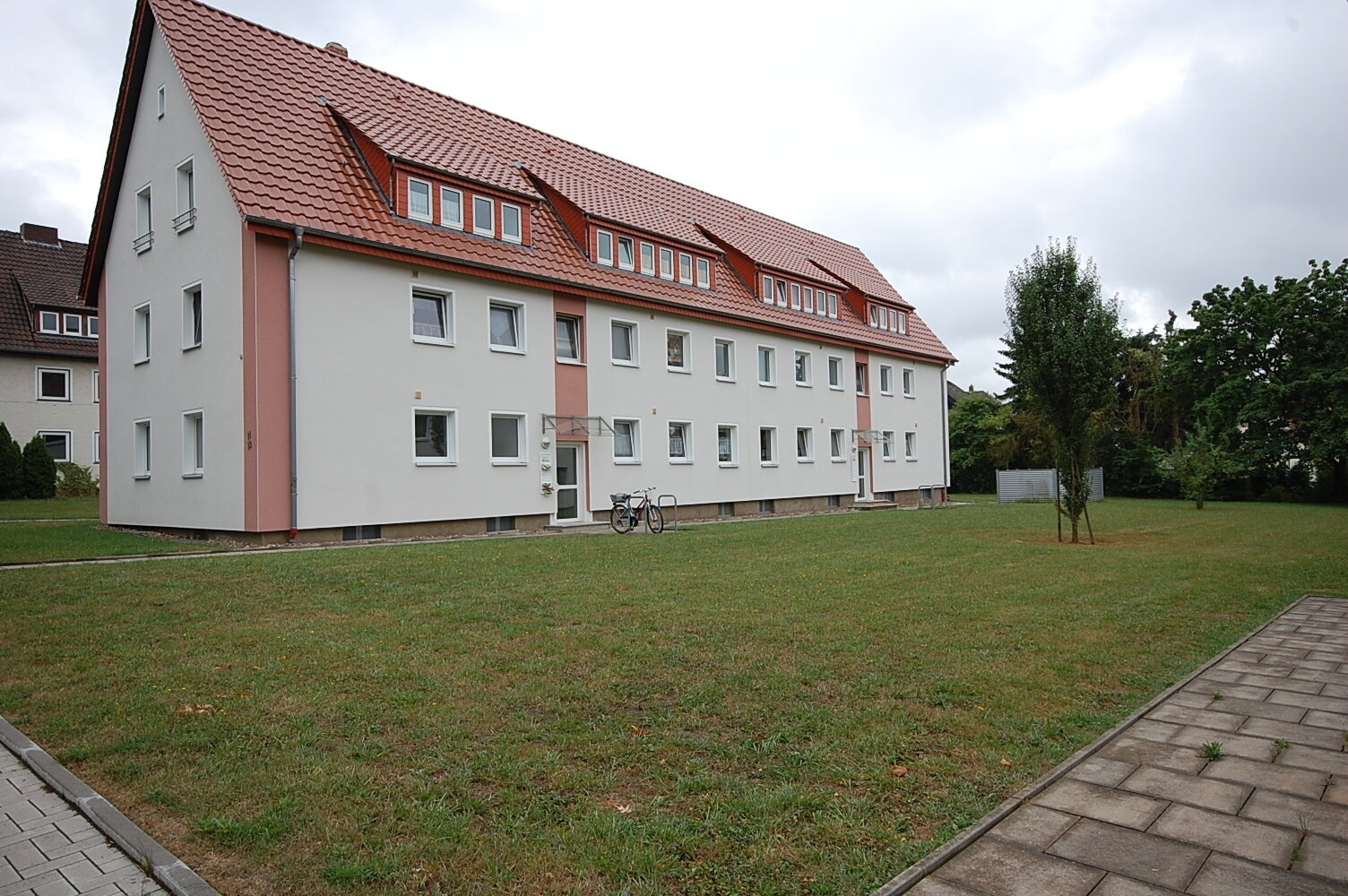 Wohnung zur Miete 448 € 2 Zimmer 58 m²<br/>Wohnfläche 1.<br/>Geschoss 16.02.2025<br/>Verfügbarkeit Nachtigalstr. 11 Herford-Stadt Herford 32049