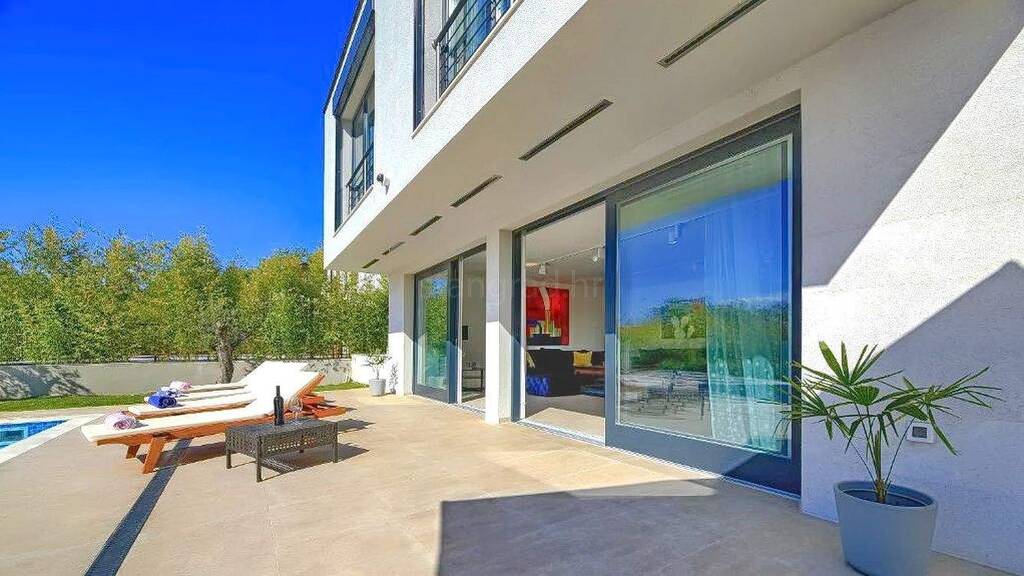 Einfamilienhaus zum Kauf 795.000 € 5 Zimmer 212 m² 619 m² Grundstück Malinska-Dubasnica 51511