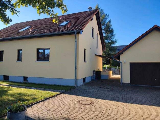 Einfamilienhaus zum Kauf provisionsfrei 424.000 € 7 Zimmer 202 m² 1.194 m² Grundstück Tuttendorf Halsbrücke 09633