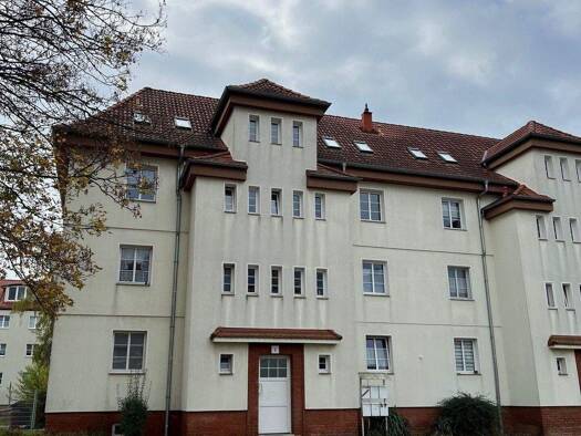 Wohnung zur Miete 415 € 3 Zimmer 63,9 m² 2. Geschoss frei ab 01.04.2026 Aschersleben 06449