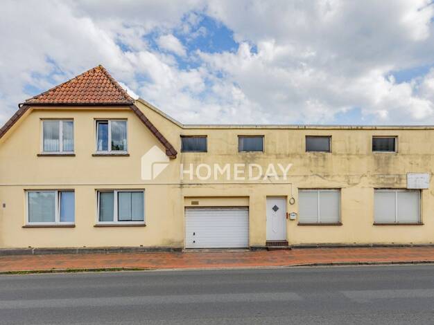 Mehrfamilienhaus zum Kauf 220.000 € 6 Zimmer 210 m² 305 m² Grundstück Zetel Zetel 26340