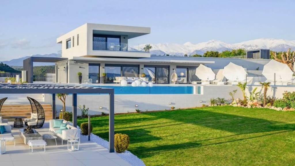 Einfamilienhaus zum Kauf 3.500.000 € 3 Zimmer 380 m² 4.000 m² Grundstück ALMYRIDA CHANIA 73008