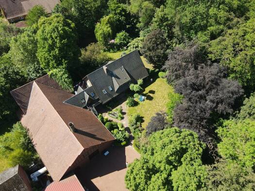 Haus zum Kauf 649.900 € 8 Zimmer 285 m² 28.843 m² Grundstück Sandloh Essen (Oldenburg) 49632