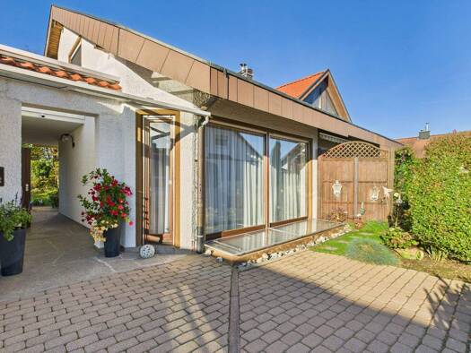 Mehrfamilienhaus zum Kauf 692.000 € 11,5 Zimmer 235 m² 570 m² Grundstück frei ab sofort Rehnenhof/Wetzgau Schwäbisch Gmünd 73527