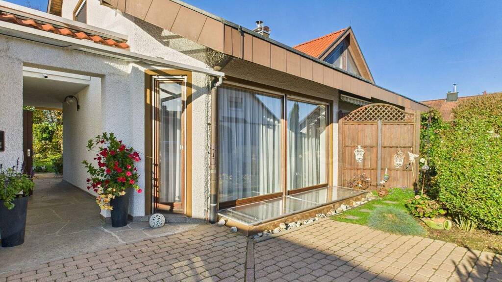 Mehrfamilienhaus zum Kauf 692.000 € 11,5 Zimmer 235 m² 570 m² Grundstück frei ab sofort Rehnenhof/Wetzgau Schwäbisch Gmünd 73527