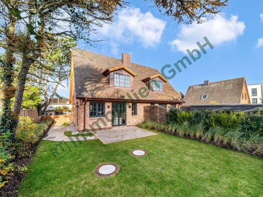 Haus zum Kauf - Erstbezug 2.245.000 € 6 Zimmer 131 m² 523 m² Grundstück frei ab sofort Friesische Str. 22a Westerland Sylt 25980