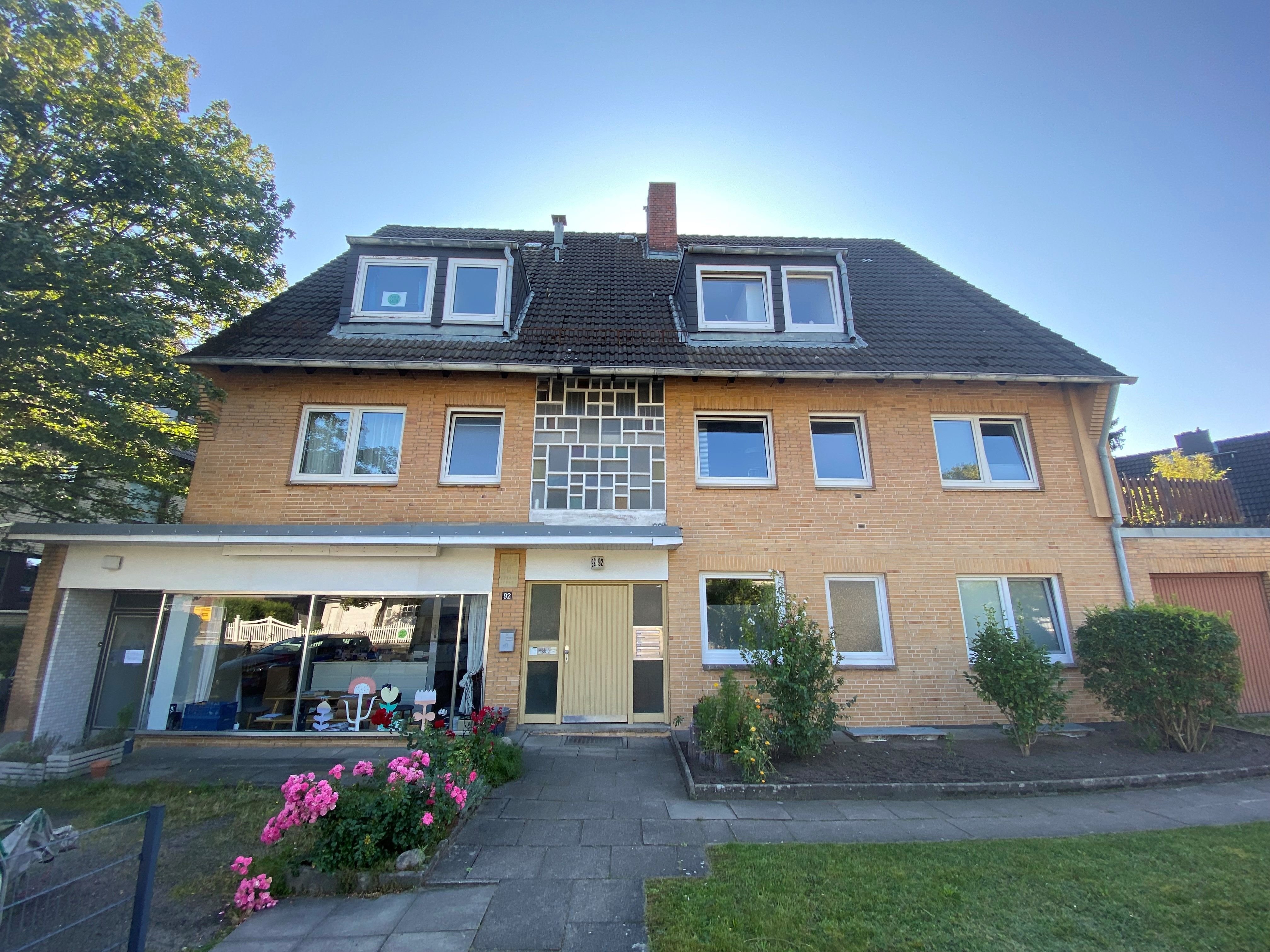 Mehrfamilienhaus zum Kauf als Kapitalanlage geeignet 421 m²<br/>Wohnfläche 900 m²<br/>Grundstück Niendorf Hamburg 22459