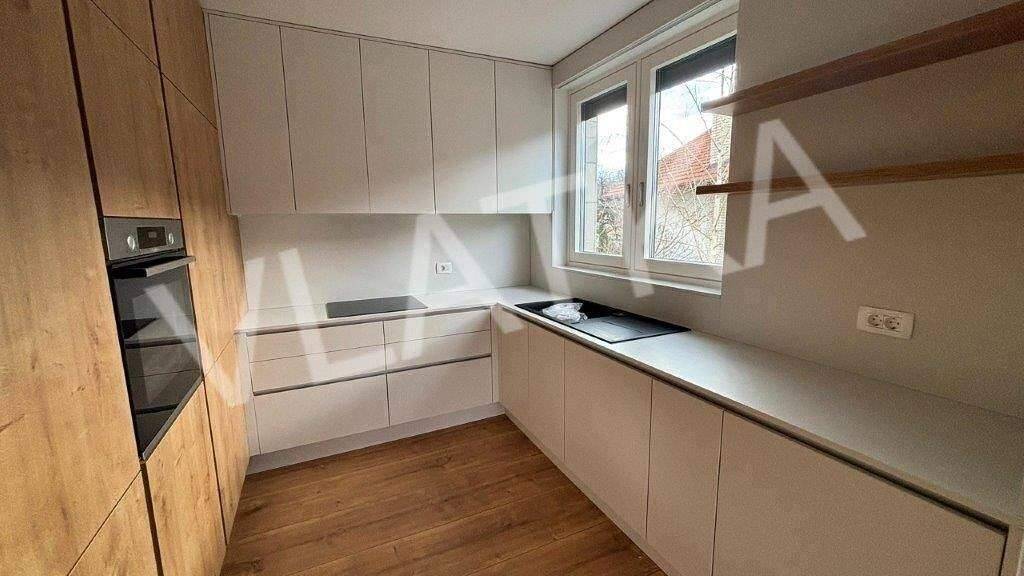 Haus zur Miete 3.400 € 5 Zimmer 152 m² Sestine - Mlinovi