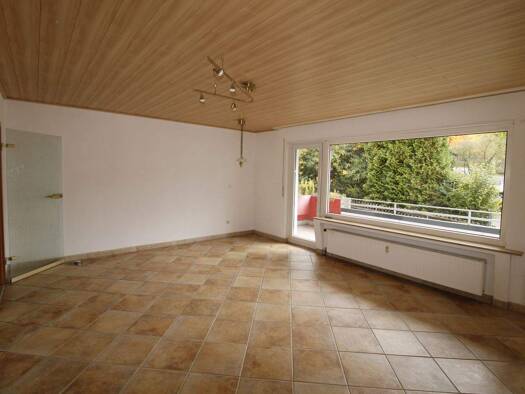 Wohnung zur Miete 532 € 3 Zimmer 75 m² 1. Geschoss frei ab sofort Neheim-Hüsten Arnsberg 59755