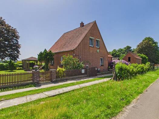 Einfamilienhaus zum Kauf 249.000 € 6 Zimmer 130 m² 3.761 m² Grundstück Neulohe Marklohe 31608