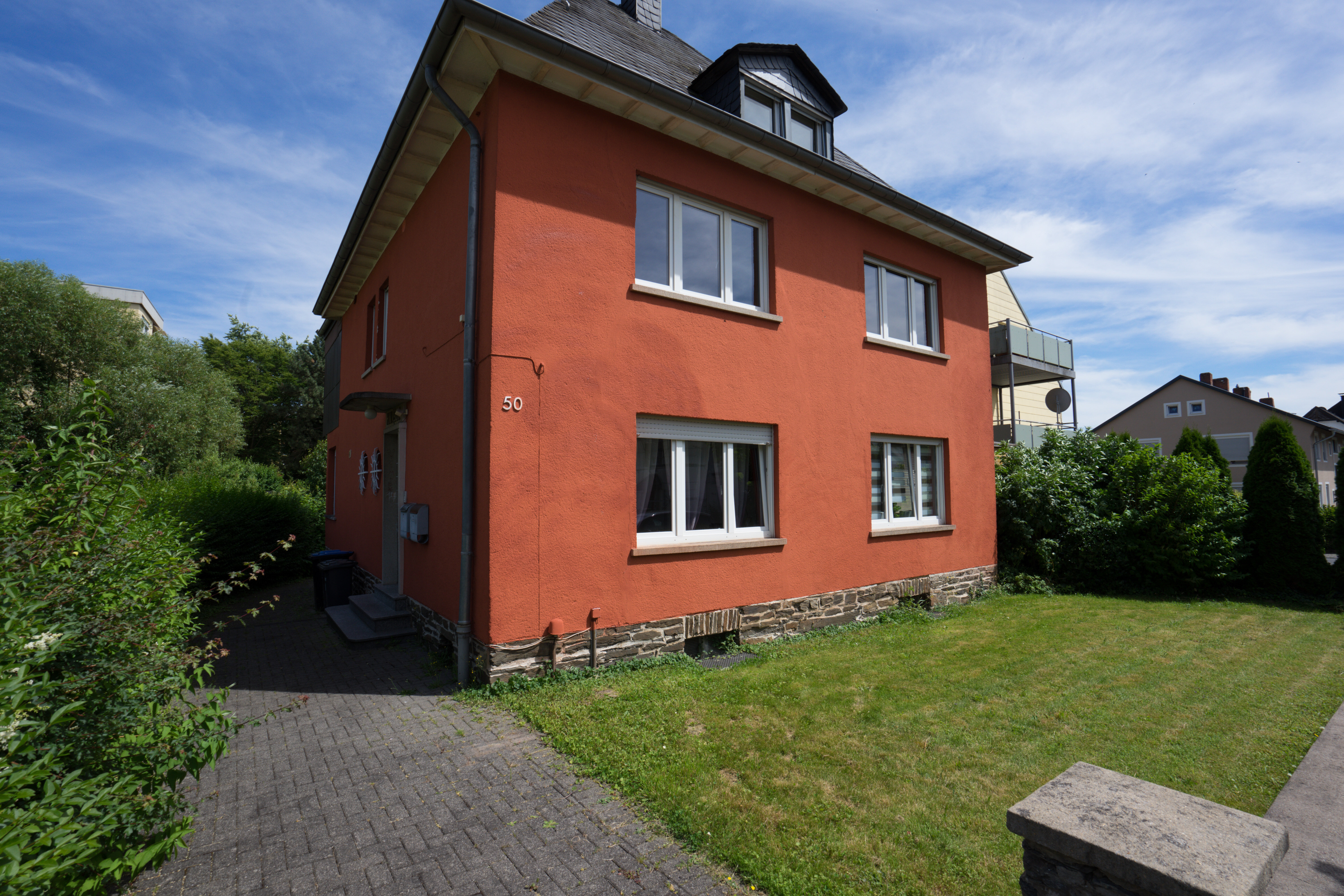 Mehrfamilienhaus zum Kauf 439.000 € 11 Zimmer 205 m²<br/>Wohnfläche 375 m²<br/>Grundstück Wittlich Wittlich 54516