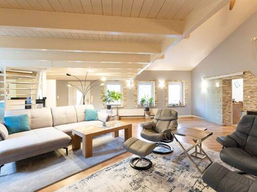 Mehrfamilienhaus zum Kauf 610.000 € 6 Zimmer 225,8 m² 3.019 m² Grundstück Oeschebüttel 25548