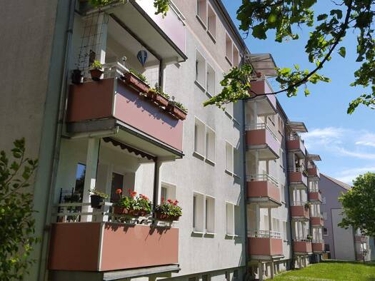 Wohnung zur Miete 323 € 3 Zimmer 59 m² 3. Geschoss Birkenweg 18 Löbau Löbau 02708