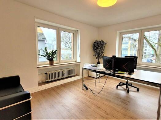 Bürogebäude zur Miete 650 € 3 Zimmer 65 m² Bürofläche Gießen 35390