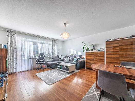Wohnung zum Kauf 229.500 € 3 Zimmer 89,5 m² EG Hochheim Hochheim am Main 65239