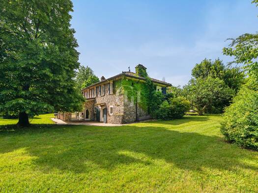 Einfamilienhaus zum Kauf 1.700.000 € 10 Zimmer 300 m² 24.000 m² Grundstück Località Molinello 2 Pozzolengo 25010