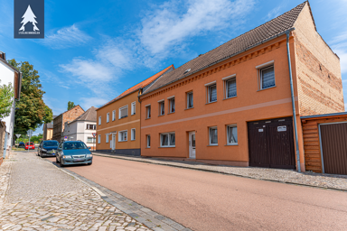 Reihenmittelhaus zum Kauf 89.000 € 5 Zimmer 135 m² 150 m² Grundstück Elisabethstraße 3 Aschersleben Aschersleben 06449