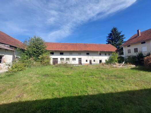 Landwirtschaftliche Fläche zum Kauf 2.700.000 € 150.000 m² Grundstück Auggenthal Rotthalmünster 94094