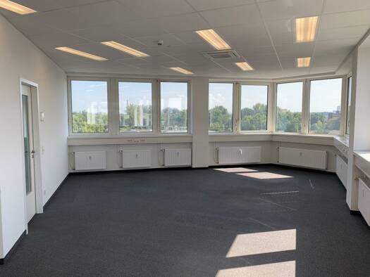 Bürogebäude zur Miete provisionsfrei 10,50 € 528 m² Bürofläche Seckbach Ost 60388