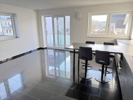 Wohnung zum Kauf 355.000 € 4 Zimmer 78 m² 1. Geschoss Crailsheim 74564