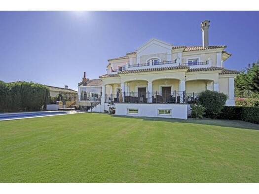 Villa zum Kauf 1.500.000 € 6 Zimmer 499 m² 620 m² Grundstück La Línea de la Concepción 04830