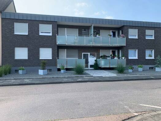 Wohnung zur Miete 910 € 3 Zimmer 85 m² Geschoss EG/1 frei ab sofort Lohweg 12 Niederaußem Bergheim 50129