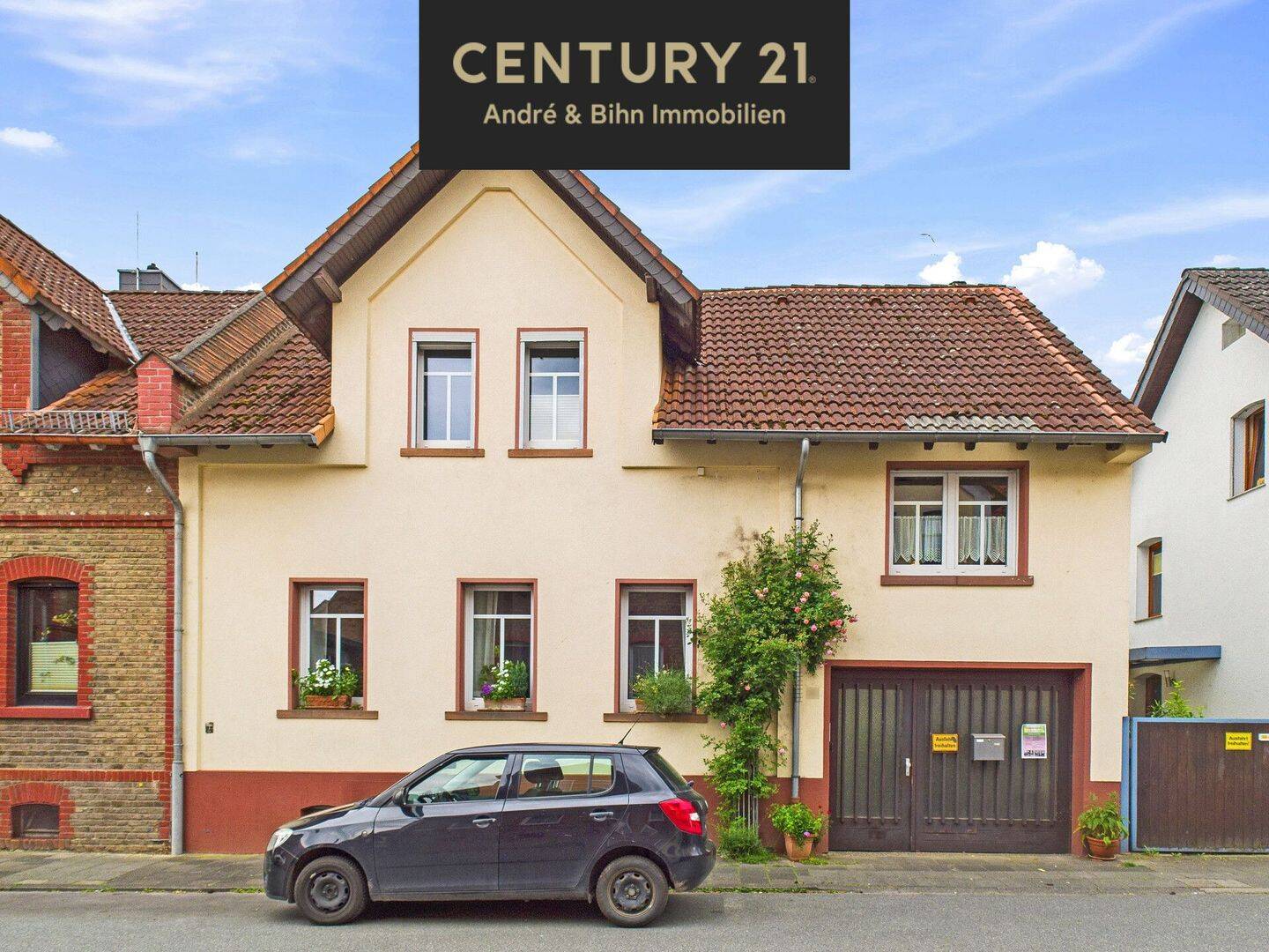 Liebevoll saniertes Einfamilienhaus im Herzen von Hofheim
