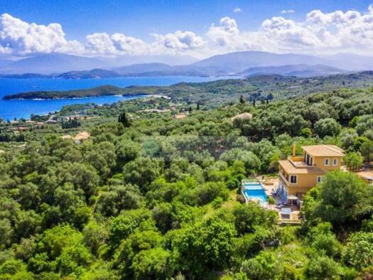 Villa zum Kauf 1.300.000 € 5 Zimmer 240 m² 2.500 m² Grundstück Municipality of Central Corfu and Diapontia Islands 49100