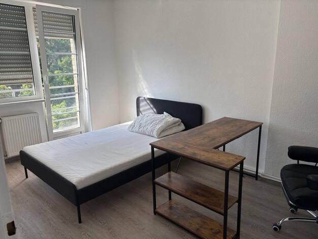 Wohnung zur Miete 1.000 € 3 Zimmer 75 m² 3. Geschoss frei ab 01.01.2027 Biebrich Wiesbaden 65203