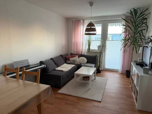 Wohnung zur Miete 390 € 3 Zimmer 60 m² Geschoss 4/5 frei ab 01.10.2026 Gotha Gotha 99867