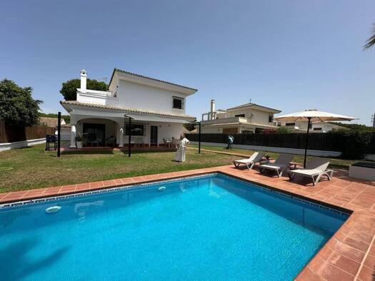 Chalet zum Kauf 650.000 € 4 Zimmer 166 m² 700 m² Grundstück Chiclana de la Frontera 11139