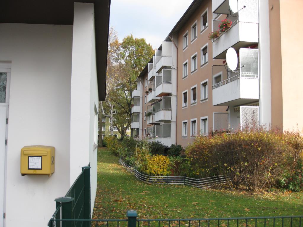 Wohnung zum Kauf provisionsfrei 365.000 € 4 Zimmer 99,8 m²<br/>Wohnfläche EG<br/>Geschoss Schwarzerlenweg 72 Griesheim Frankfurt 65933