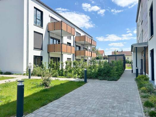 Wohnung zur Miete 695 € 2 Zimmer 53,3 m² EG frei ab sofort Röthenweg 16c Roth 91154
