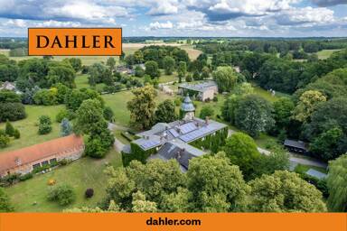 Schloss zum Kauf 1.600.000 € 50 Zimmer 2.500 m² 76.518 m² Grundstück Wesselstorf Selpin 18195