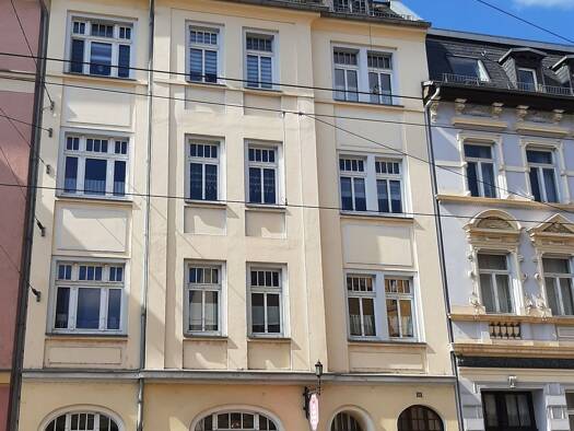 Mehrfamilienhaus zum Kauf als Kapitalanlage geeignet 1.100.000 € 1.095 m² 974 m² Grundstück Leibnizstraße Untermhaus Gera 07548